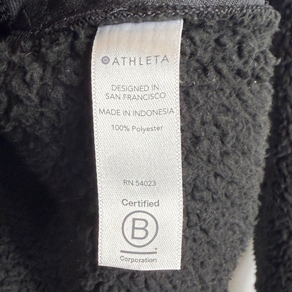 Athleta Tugga‎ Sherpa Black 1/4 Zip-Up Sweater Shacket. Womens Small. Pockets - Picture 5 of 5